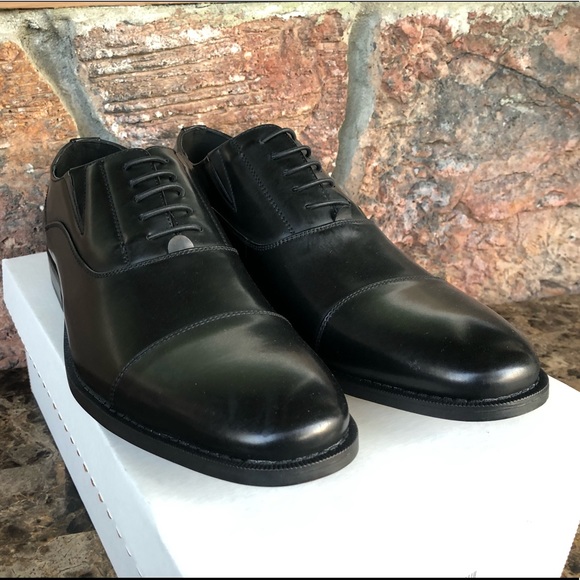 NEW  Unlisted by Kenneth Cole Half Lace-Up Oxfords - Picture 2 of 11